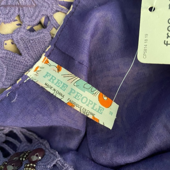 Free People Purple Paisley Crochet Beaded Cotton Shift Dress Size 2 NWT - Picture 8 of 10